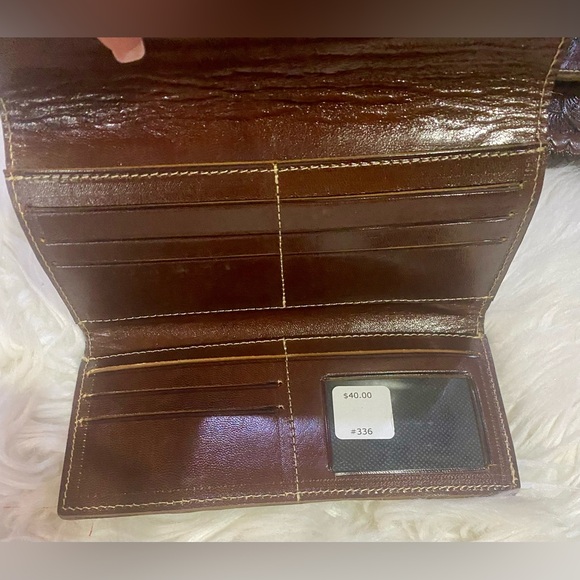 BRAND NEW WITH TAGS Tooled Genuine Leather Western Wallet - Picture 5 of 5